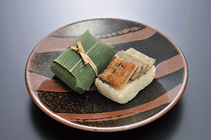 お凌ぎ八幡むし