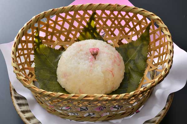 花びらの小桜むし